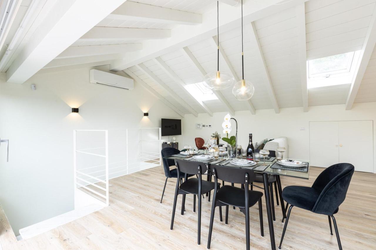 *Villa Olivo*With Private Terrace & Jacuzzi + 3Bedrooms Milano Eksteriør bilde